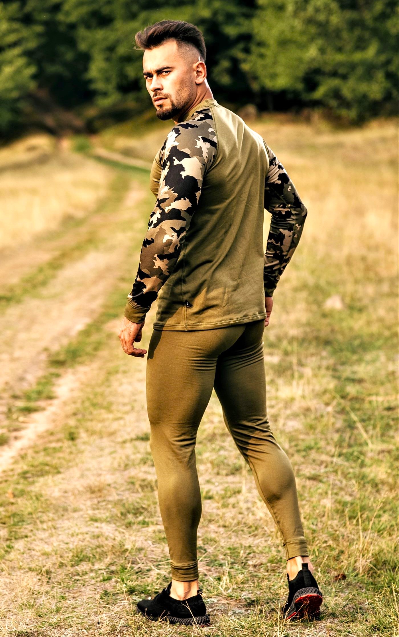 Термокостюм Военный ВСУ с Подшлемником Тёплый на флисе для зимы Олива Пиксель Термокостюм Военный ВСУ с Подшлемником Тёплый на флисе для зимы Олива Пиксель